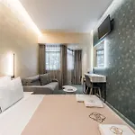 Piazza Luxury 아파트 *