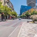 아파트 Piazza Luxury 티라나