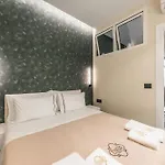 Piazza Luxury Apartment