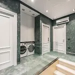 Piazza Luxury Apartment *