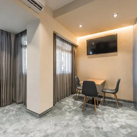 Piazza Luxury Apartmán