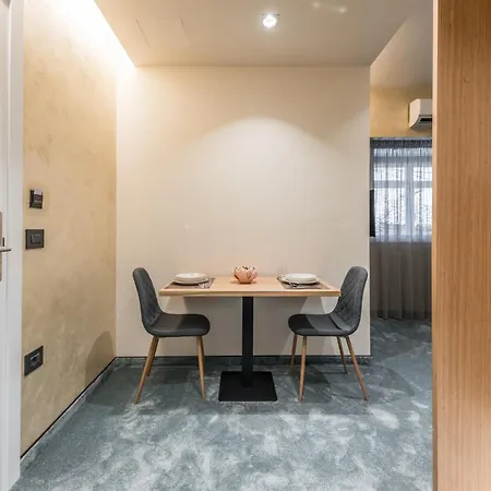 Piazza Luxury Apartmán