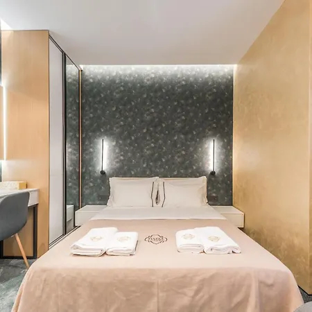 Piazza Luxury Apartmán *