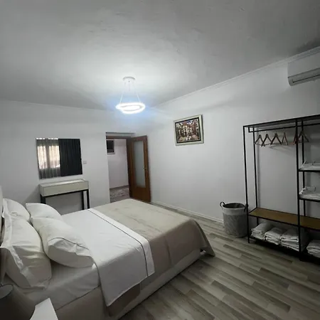 Piazza Luxury Daire *