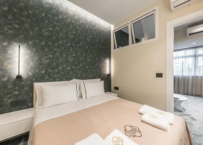 Piazza Luxury Lejlighed