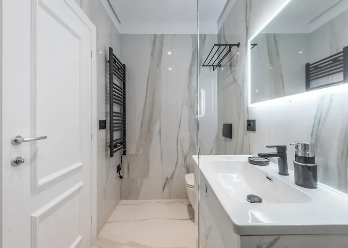 Piazza Luxury 公寓 *