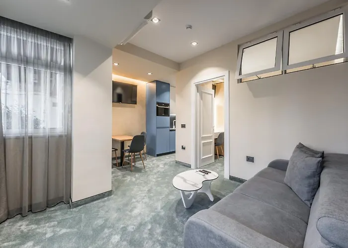 公寓 Piazza Luxury *