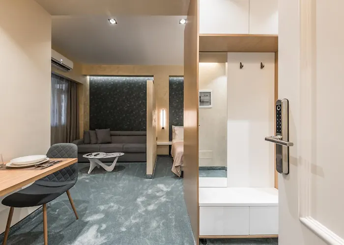 Piazza Luxury 公寓 *