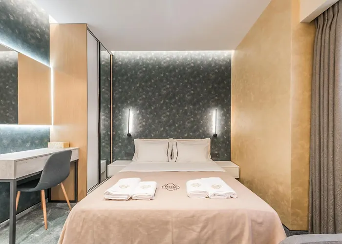 Piazza Luxury Lejlighed *