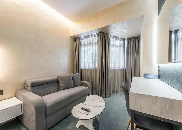 Piazza Luxury Lejlighed *